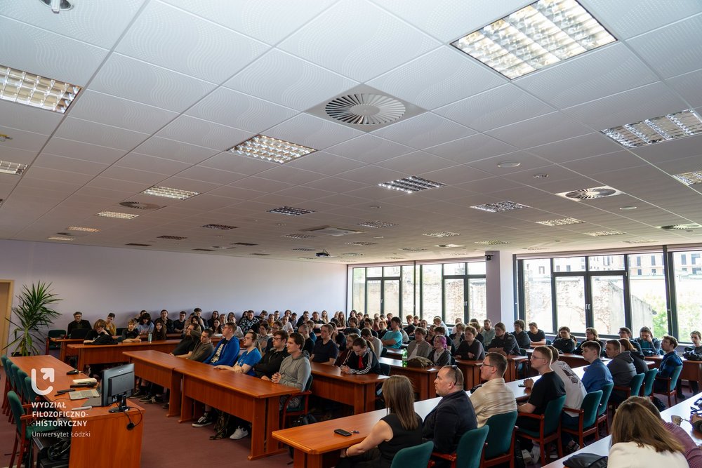 full lecture hall