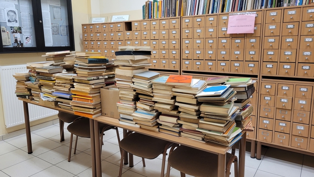 Books at the Library of the Institute of History, University of Lodz