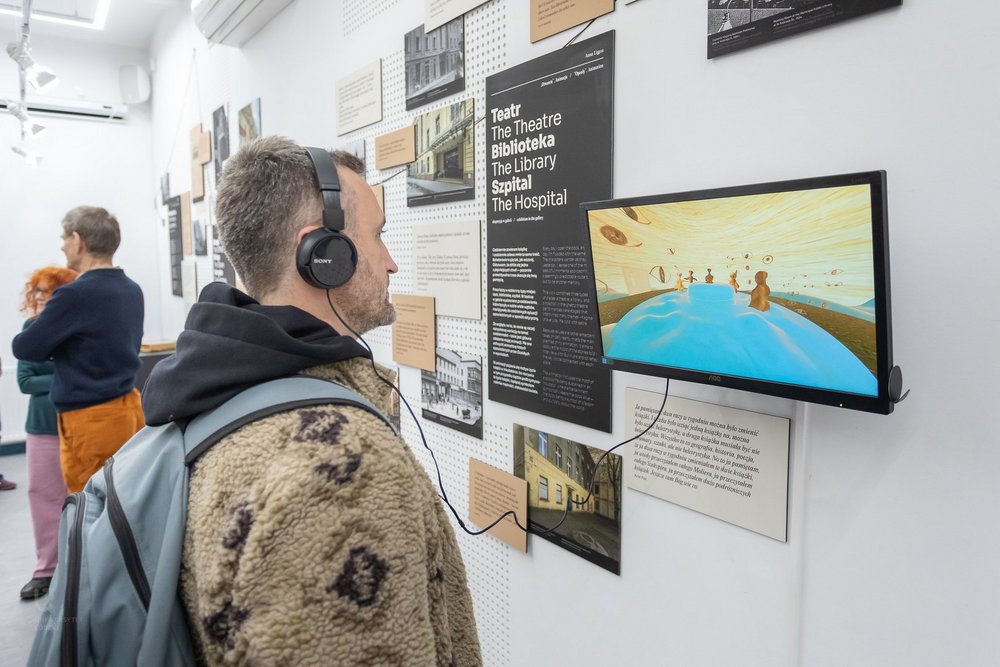 Opening of the "Warstwy. Topografia pamięci" exhibition