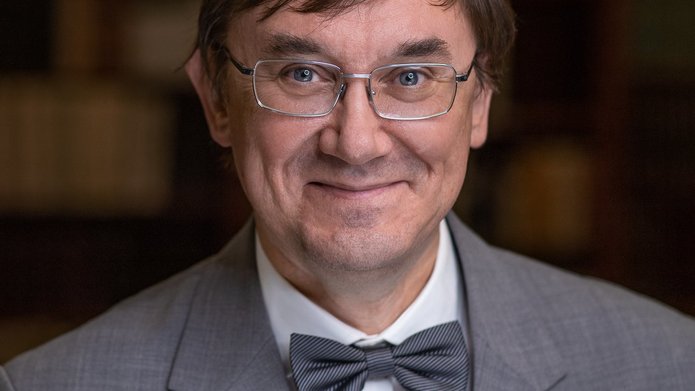 prof. Marek Gessler