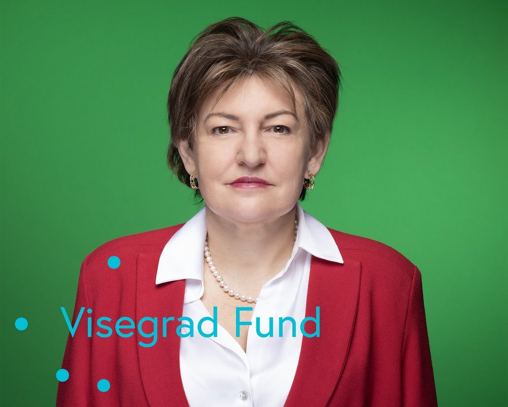 a portrait photo of Prof. Aneta Pawłowska