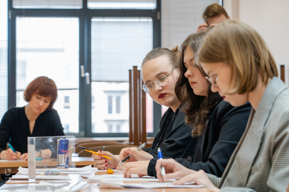 the competition participants